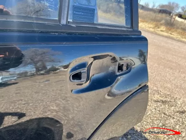 Как заменить наружную ручку двери на Toyota 4Runner 4-го поколения (2003-2009 гг.)